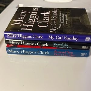 1996-1997 Mary Higgins Clark Author,mystery novels Hardback pristine condition